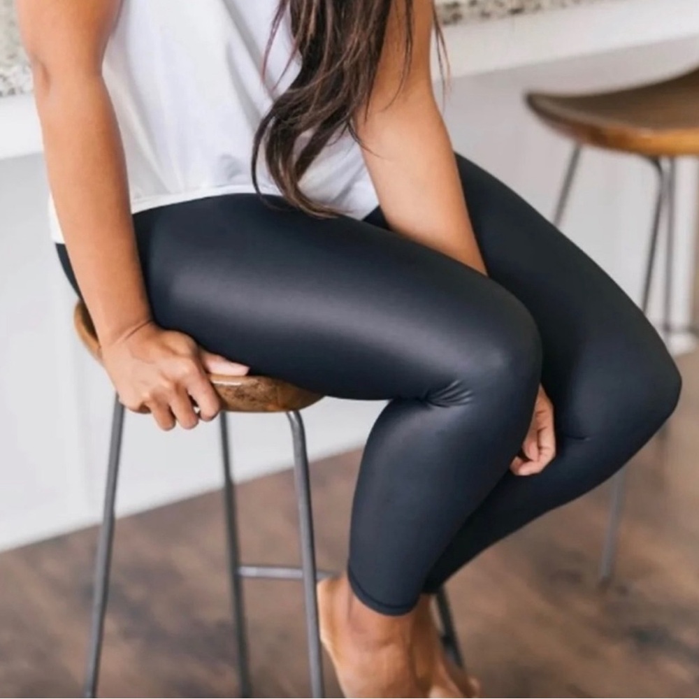 Zyia Black Metallic Light n Tights